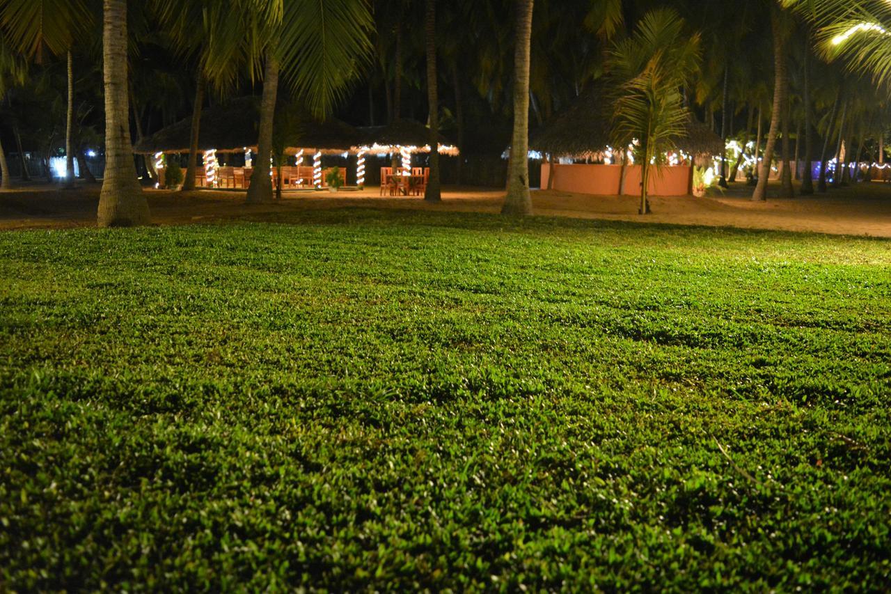 Roshanne Beach Resort Калпития Экстерьер фото