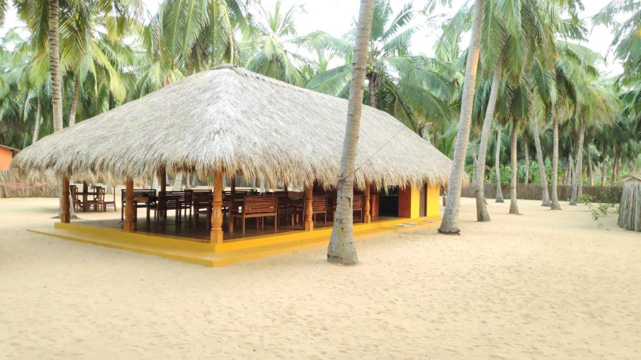 Roshanne Beach Resort Калпития Экстерьер фото