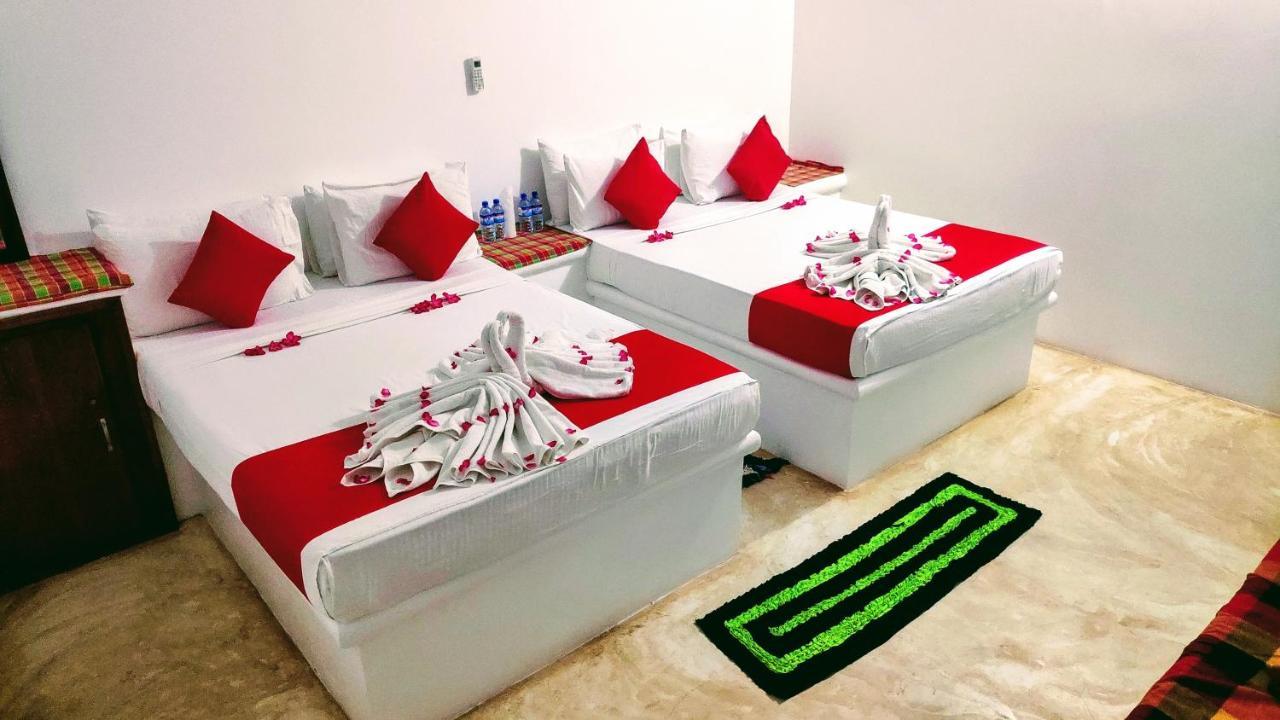Roshanne Beach Resort Калпития Экстерьер фото